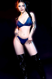 Escort Hure Frida bietet in Berlin den besten Escortservice mit Zungenküsse