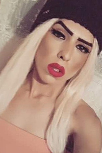 Escort Ladyboy Jolie sucht als Transgender und Callboy Sex in Berlin